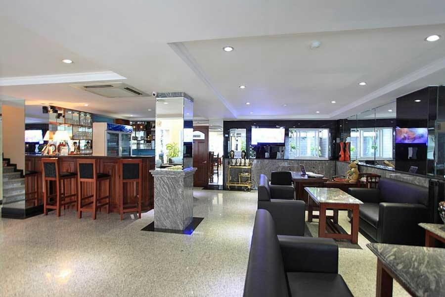 Opera Hotel Ho Chi Minh-stad Buitenkant foto
